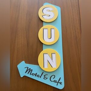 Novelty Wall Decor SUN Motel & Cafe Hanging Sign Target Bullseye